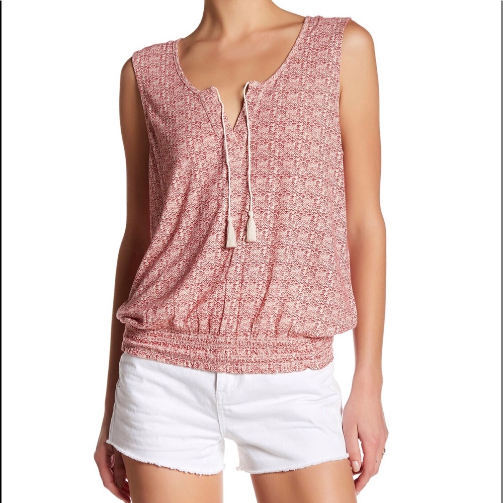Plus Size 1X Sleeveless Keyhole Linen Blend Tassel Tie Knit Top NWT Red Cream